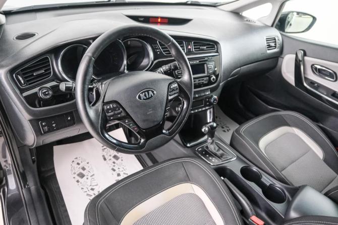 Kia Ceed II с пробегом 2012 года, цена 1 099 000 рублей, 89200 км, хэтчбек, Автокод Объявления