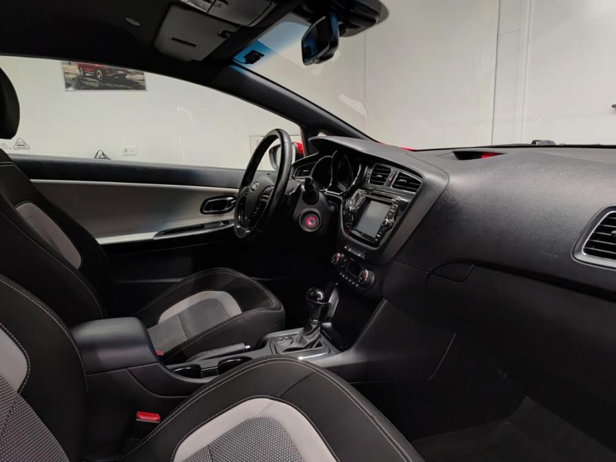 Kia Ceed II Казань  - изображение 13
