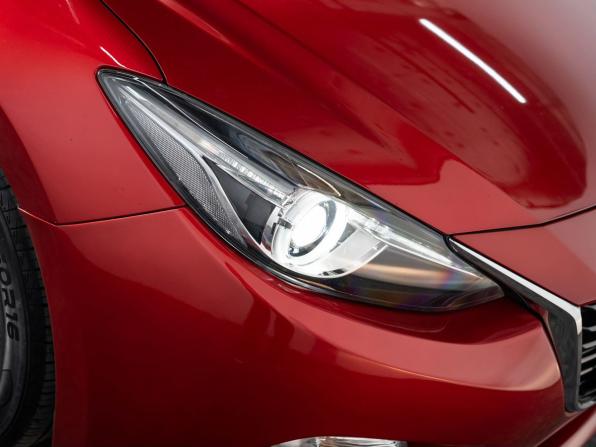 Mazda Axela III с пробегом 2014 года, цена 1 260 500 рублей, 99137 км, хэтчбек, Автокод Объявления