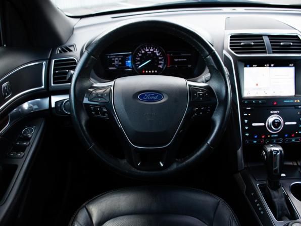 Ford Explorer V Рестайлинг 2 с пробегом 2019 года, цена 3 638 000 рублей, 102532 км, внедорожник, Автокод Объявления