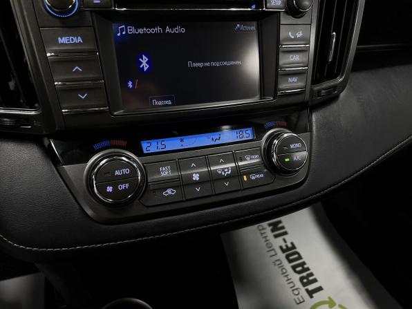 Toyota RAV4 IV (XA40) с пробегом 2013 года, цена 1 745 000 рублей, 175017 км, внедорожник, Автокод Объявления