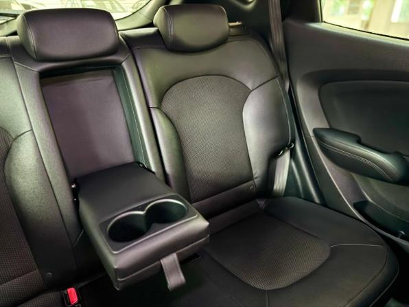 Hyundai ix35 I Рестайлинг с пробегом 2014 года, цена 1 250 000 рублей, 170000 км, внедорожник, Автокод Объявления