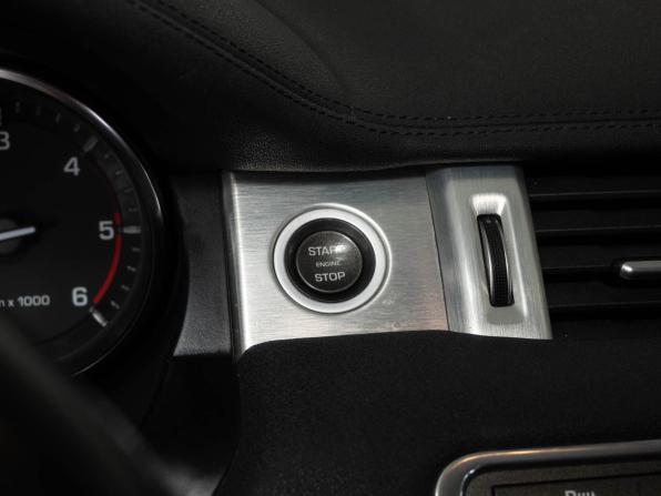 Land Rover Range Rover Evoque I с пробегом 2012 года, цена 1 833 000 рублей, 220691 км, внедорожник, Автокод Объявления