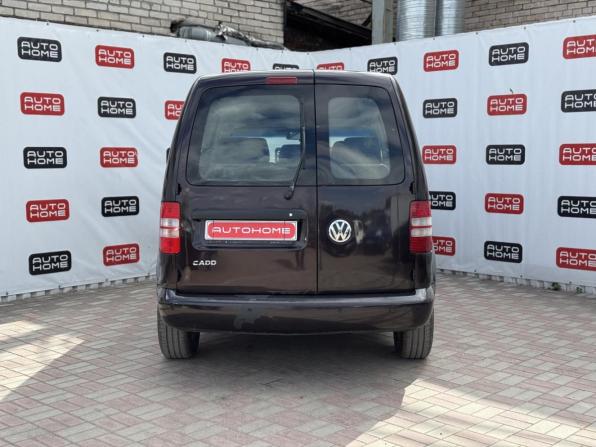 Volkswagen Caddy III Рестайлинг с пробегом 2013 года, цена 1 199 990 рублей, 211000 км, компактвэн, Автокод Объявления