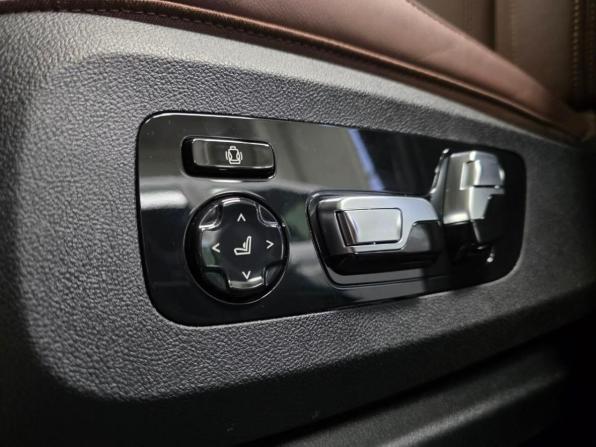 BMW X7 I (G07) с пробегом 2025 года, цена 14 591 000 рублей, 4863 км, внедорожник, Автокод Объявления