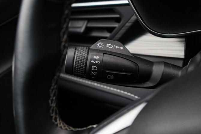 Geely Atlas Pro с пробегом 2023 года, цена 1 980 000 рублей, 75705 км, внедорожник, Автокод Объявления