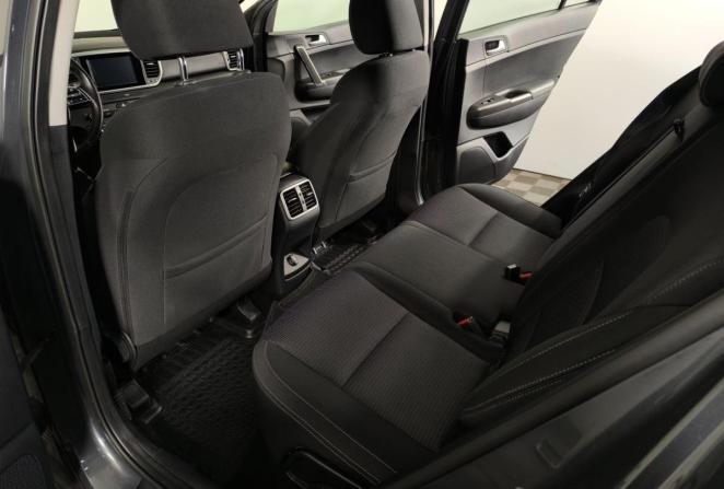 Kia Sportage IV Рестайлинг с пробегом 2019 года, цена 2 200 000 рублей, 61063 км, внедорожник, Автокод Объявления