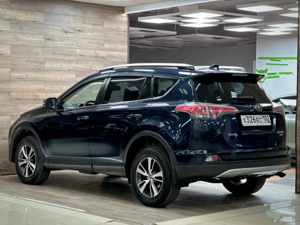 Toyota RAV4 IV (XA40) Рестайлинг с пробегом 2018 года, цена 1 990 000 рублей, 129623 км, внедорожник, Автокод Объявления