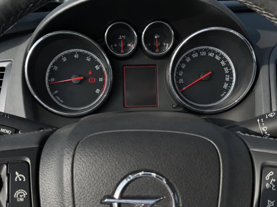 Opel Astra J Рестайлинг Набережные Челны  - изображение 14
