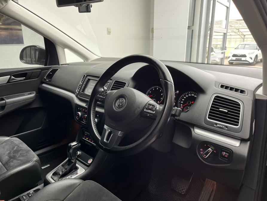 Volkswagen Sharan II Рестайлинг Новосибирск  - изображение 7