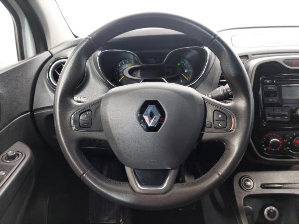 Renault Kaptur I с пробегом 2016 года, цена 1 589 000 рублей, 62500 км, внедорожник, Автокод Объявления