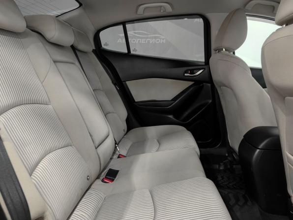 Mazda 3 III (BM) с пробегом 2014 года, цена 1 390 000 рублей, 98300 км, седан, Автокод Объявления