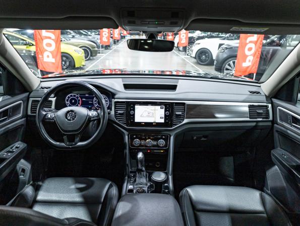 Volkswagen Teramont I с пробегом 2018 года, цена 3 710 900 рублей, 76112 км, внедорожник, Автокод Объявления