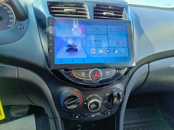 Hyundai Solaris I с пробегом 2011 года, цена 735 000 рублей, 211785 км, хэтчбек, Автокод Объявления