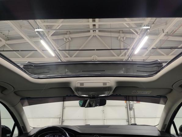 Volkswagen Passat B8 с пробегом 2018 года, цена 2 100 000 рублей, 155279 км, универсал, Автокод Объявления