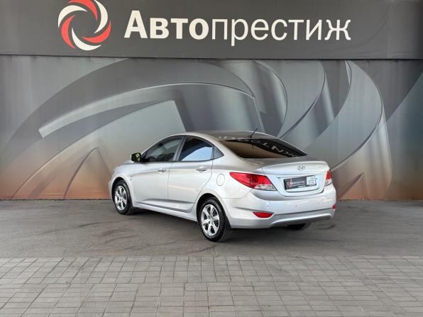 Hyundai Solaris I с пробегом 2013 года, цена 793 000 рублей, 158813 км, седан, Автокод Объявления