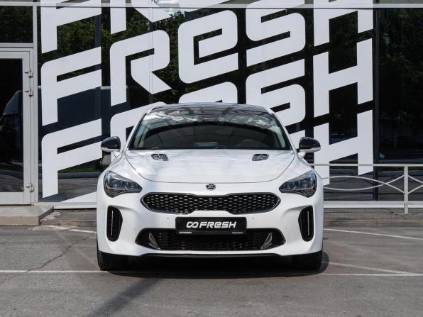 Kia Stinger I с пробегом 2019 года, цена 2 390 000 рублей, 90582 км, лифтбек, Автокод Объявления