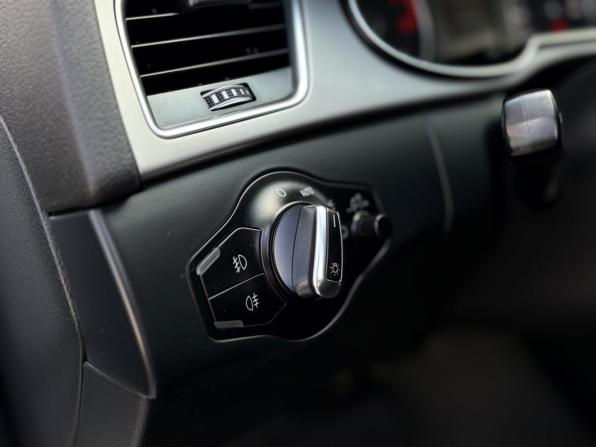 Audi A4 IV (B8) Рестайлинг с пробегом 2012 года, цена 1 280 000 рублей, 145300 км, седан, Автокод Объявления