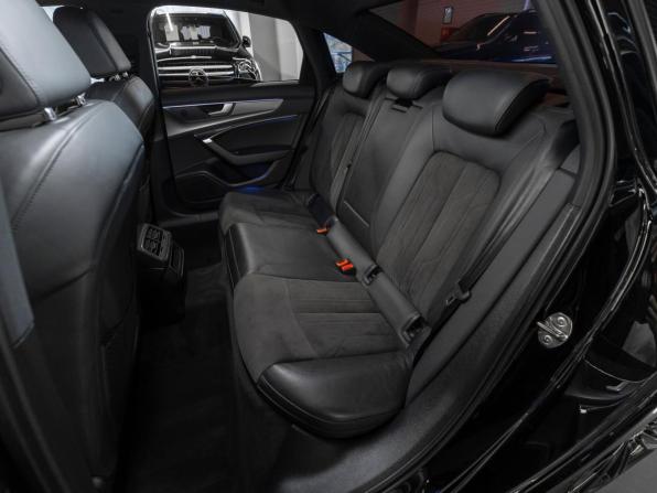 Audi A6 V (C8) с пробегом 2019 года, цена 4 280 000 рублей, 74046 км, седан, Автокод Объявления