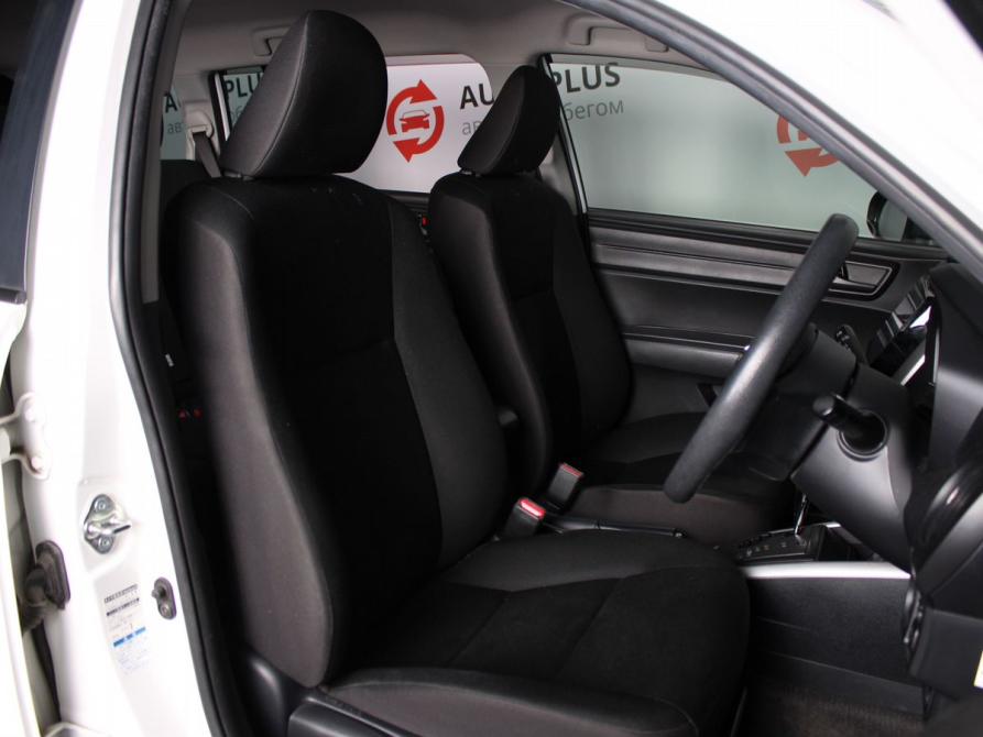 Toyota Corolla XI (E160 E170) Рестайлинг 2 Минеральные Воды  - изображение 8