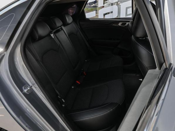 Kia Ceed III с пробегом 2018 года, цена 1 529 000 рублей, 125362 км, хэтчбек, Автокод Объявления