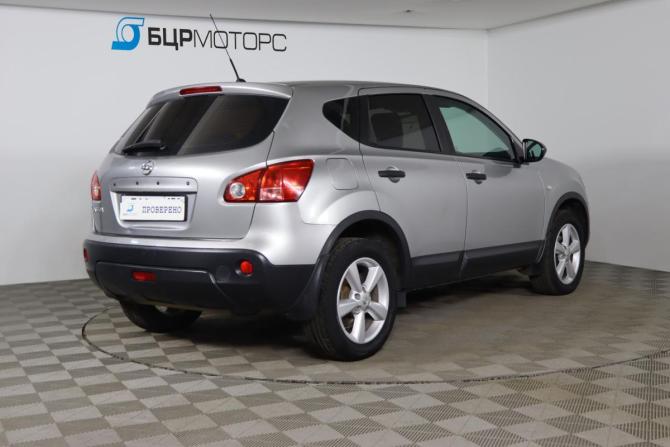Nissan Qashqai I с пробегом 2010 года, цена 739 990 рублей, 217345 км, внедорожник, Автокод Объявления