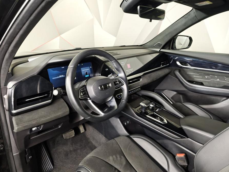 Geely Monjaro I Москва  - изображение 18