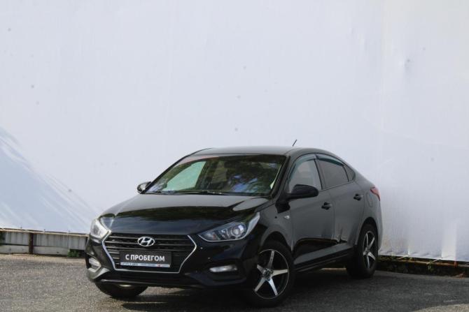 Hyundai Solaris II с пробегом 2019 года, цена 1 240 000 рублей, 131000 км, седан, Автокод Объявления