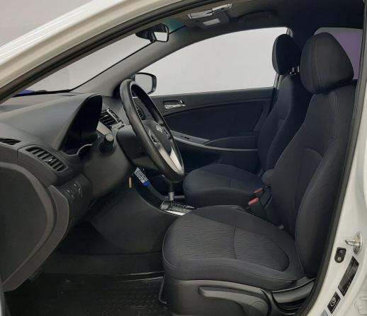 Hyundai Solaris I с пробегом 2013 года, цена 740 000 рублей, 192349 км, седан, Автокод Объявления