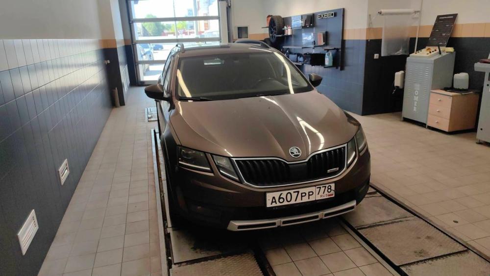 Skoda Octavia III (A7) Рестайлинг Санкт-Петербург  - изображение 2