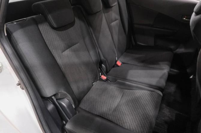 Toyota Ractis II с пробегом 2012 года, цена 849 000 рублей, 147000 км, хэтчбек, Автокод Объявления