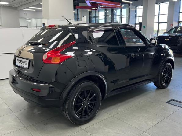 Nissan Juke I с пробегом 2013 года, цена 1 030 000 рублей, 120158 км, внедорожник, Автокод Объявления