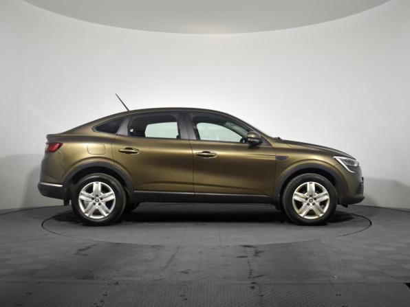 Renault Arkana I с пробегом 2020 года, цена 1 489 000 рублей, 92121 км, внедорожник, Автокод Объявления