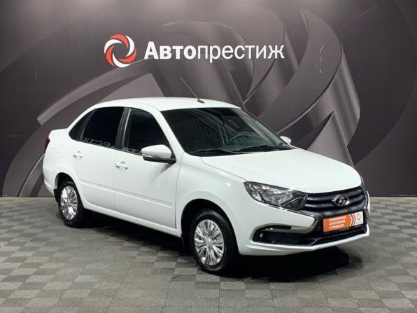Lada (ВАЗ) Granta I Рестайлинг с пробегом 2023 года, цена 720 000 рублей, 48290 км, седан, Автокод Объявления