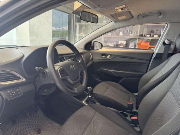 Hyundai Solaris II с пробегом 2019 года, цена 1 195 000 рублей, 148000 км, седан, Автокод Объявления