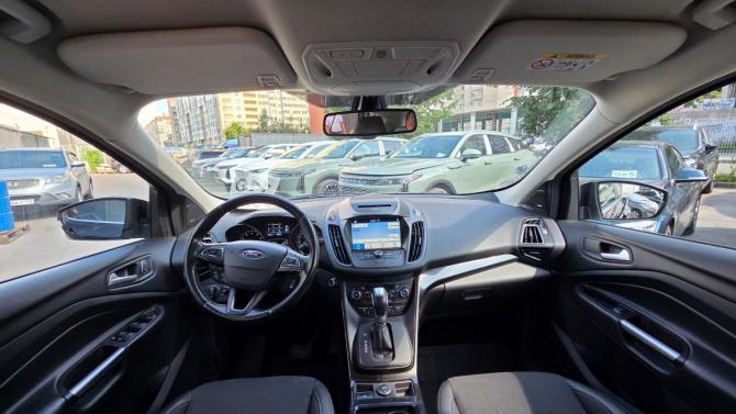 Ford Kuga II Рестайлинг с пробегом 2017 года, цена 1 699 000 рублей, 157000 км, внедорожник, Автокод Объявления
