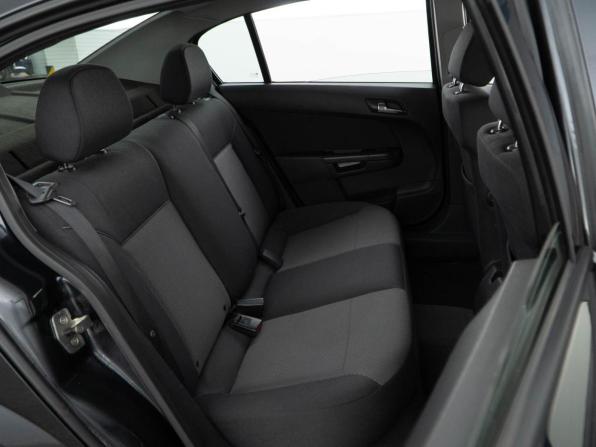 Opel Astra H Рестайлинг с пробегом 2013 года, цена 800 050 рублей, 124612 км, седан, Автокод Объявления