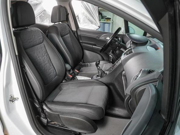 Opel Meriva B с пробегом 2011 года, цена 699 000 рублей, 194630 км, компактвэн, Автокод Объявления
