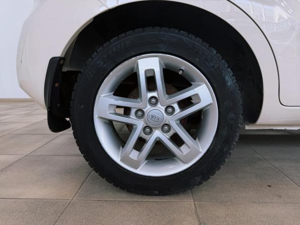 Kia Soul I с пробегом 2010 года, цена 900 000 рублей, 183829 км, хэтчбек, Автокод Объявления