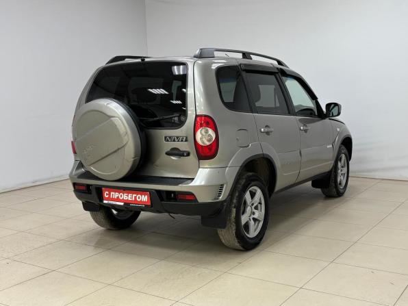 Chevrolet Niva I Рестайлинг с пробегом 2017 года, цена 630 000 рублей, 155015 км, внедорожник, Автокод Объявления