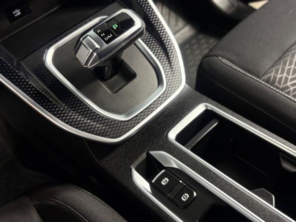 Haval M6 II с пробегом 2023 года, цена 1 860 000 рублей, 40279 км, внедорожник, Автокод Объявления