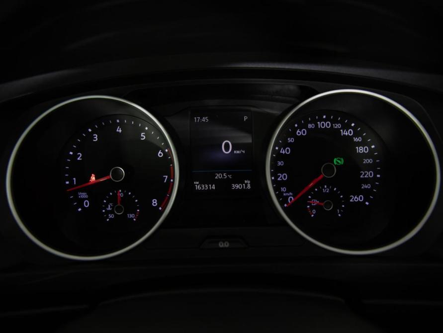 Volkswagen Tiguan II Санкт-Петербург  - изображение 11