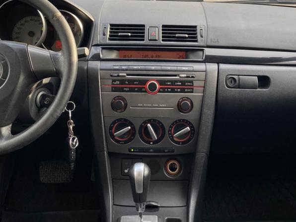 Mazda 3 I (BK) Рестайлинг с пробегом 2006 года, цена 620 000 рублей, 167834 км, седан, Автокод Объявления
