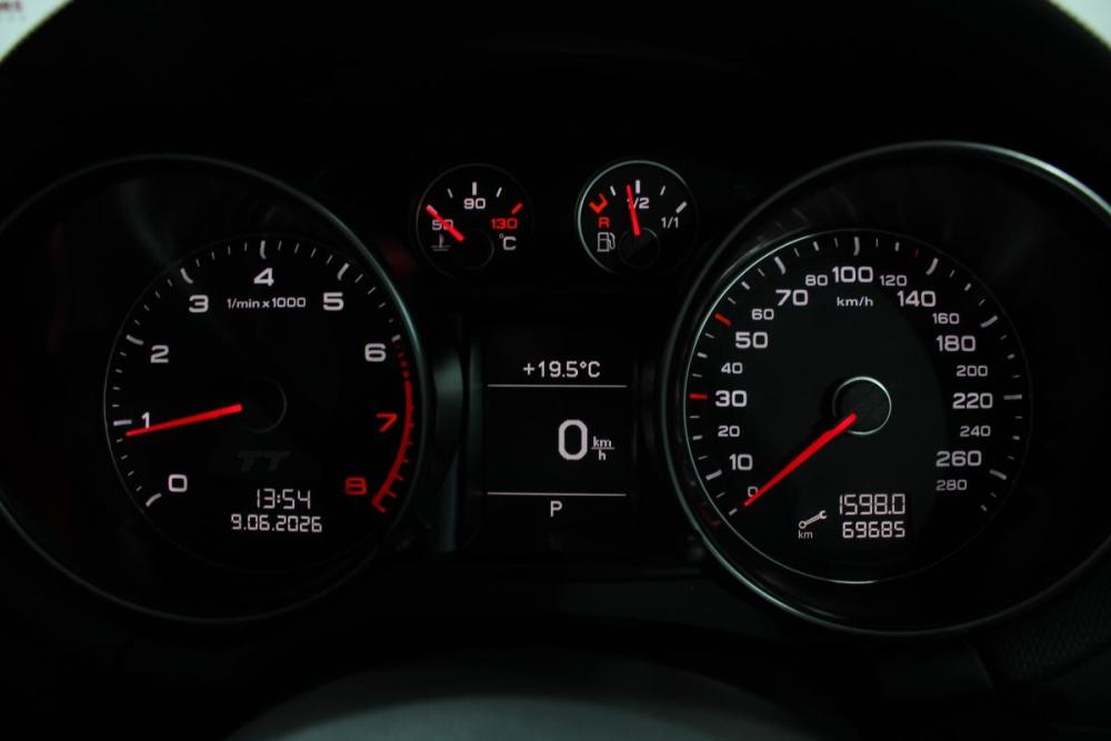 Audi TT II (8J) Рестайлинг Владивосток  - изображение 21