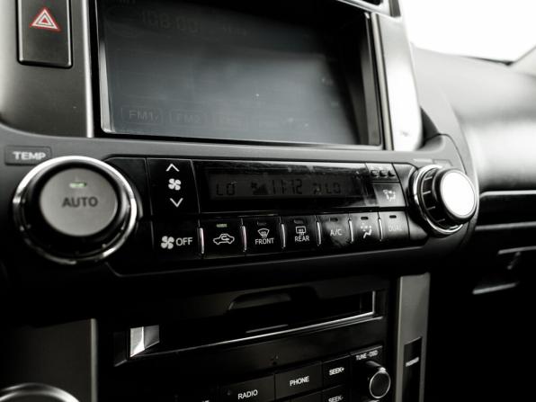 Toyota Land Cruiser Prado 150 Series с пробегом 2009 года, цена 2 530 000 рублей, 255802 км, внедорожник, Автокод Объявления