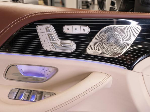 Mercedes-Benz Maybach GLS I с пробегом 2021 года, цена 13 800 000 рублей, 95551 км, внедорожник, Автокод Объявления