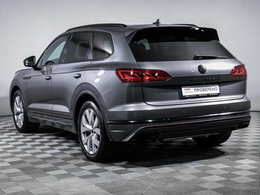 Volkswagen Touareg III Москва  - изображение 7