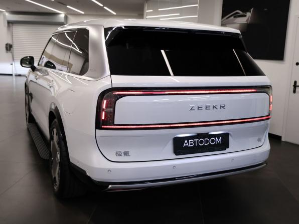 Zeekr 9X с пробегом 2025 года, цена 10 700 000 рублей, 31 км, внедорожник, Автокод Объявления