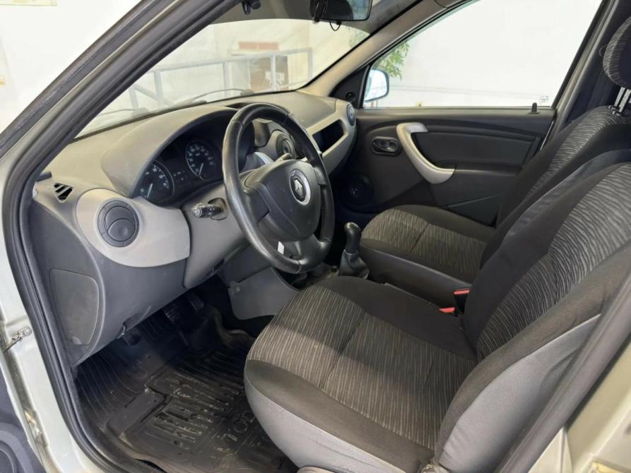 Renault Logan I Рестайлинг Волгоград  - изображение 9