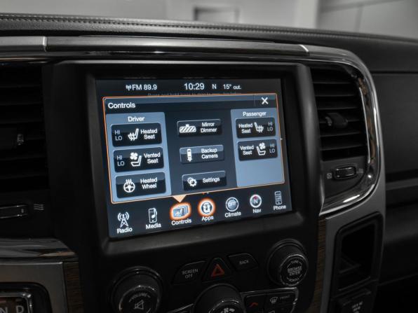 Ram 1500 IV (DS/DJ) с пробегом 2017 года, цена 4 450 000 рублей, 221788 км, пикап, Автокод Объявления